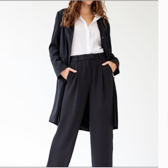 Aritzia Babaton Navy Pinstripe Trent Jacket 8 - Picture 2 of 15